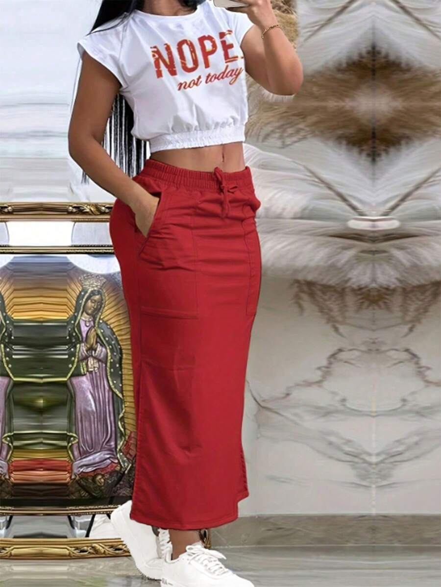 Chiquease 女士夏季短袖圆领字母印花短款上衣和口袋细节中长裙休闲两件套 - 白色 - 查看 1