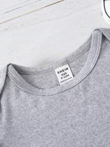SHEIN 男婴趣味字母印花短袖连体衣，夏季 - 灰色 - 查看 3
