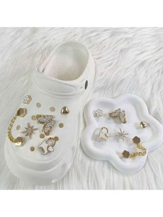 12入組精美時尚鱷魚鞋釦，銀鍍配搭可拆卸DIY白色珍珠兔子花朵字母鏈金屬設計及其他可愛配件，適合優雅女性的禮品裝飾，鞋釦派對