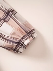 SHEIN Baby Girl Flounced Collar Long Sleeve Plaid Loose Comfy Romper, Korean Style