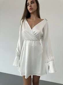 Aloruh Minimalist Commuter White Pique Collared Long Sleeve Puff Sleeve Split Waist Umbrella Hem Mini Dress For Ladies - White - View 5