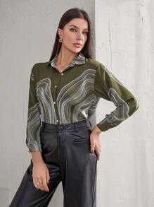 SHEIN Privé 全图案印花翻领前扣休闲长袖衬衫 - 綠色 - 查看 4