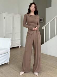 DAZY 女士纯色露肩长袖不对称上衣和阔腿裤两件套，秋季服装，返校季休闲套装