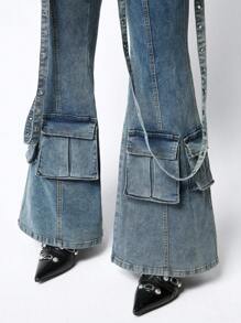 ROMWE Grunge Punk 低腰紧身工装口袋喇叭牛仔裤，学校 - 中等水洗藍 - 查看 3