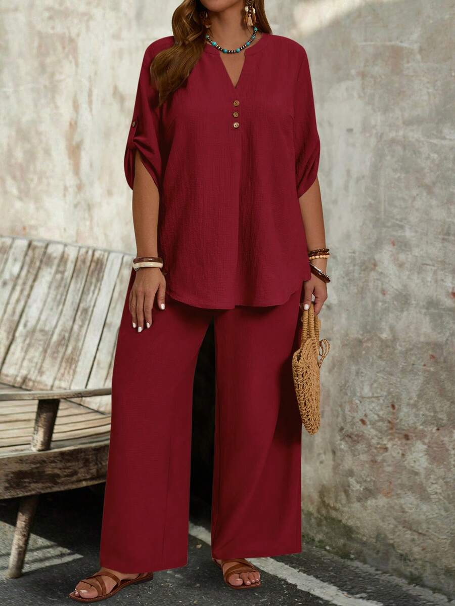 EMERY ROSE Set de 2 piezas de talla grande con parte superior de manga 3/4 sencilla de cuello en V y pantalones - Burdeos - Ver 1