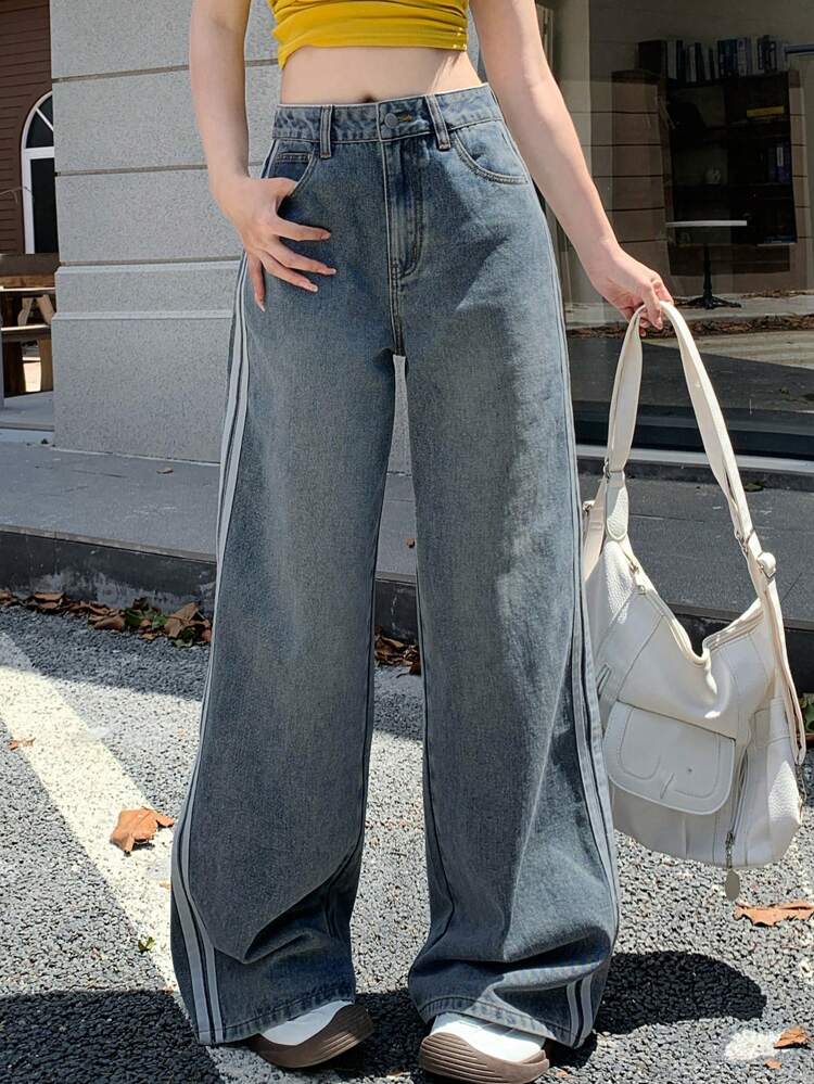 Women Striped Patchwork Front Button Multiple Pockets Casual Pants Fall,Winter Women Jeans