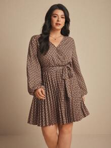 SHEIN Elaquor 1 pieza Vestido elegante de manga larga, cuello en V, con pliegues, para mujer talla grande, otoño