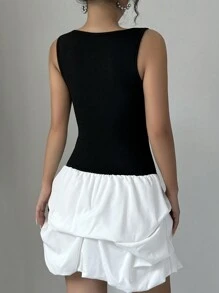 SHEIN Unity 女士欧美风格休闲通勤复古撞色褶皱喇叭短裙