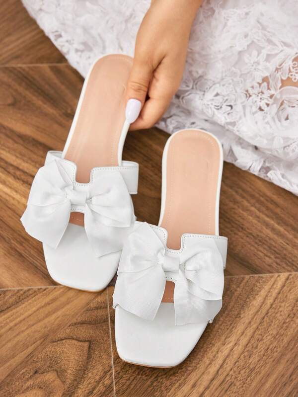 CUCCOO HITCHD Square Toe, Flat Heel, White Bowknot, Simple And Elegant Women's Sandals Halloween