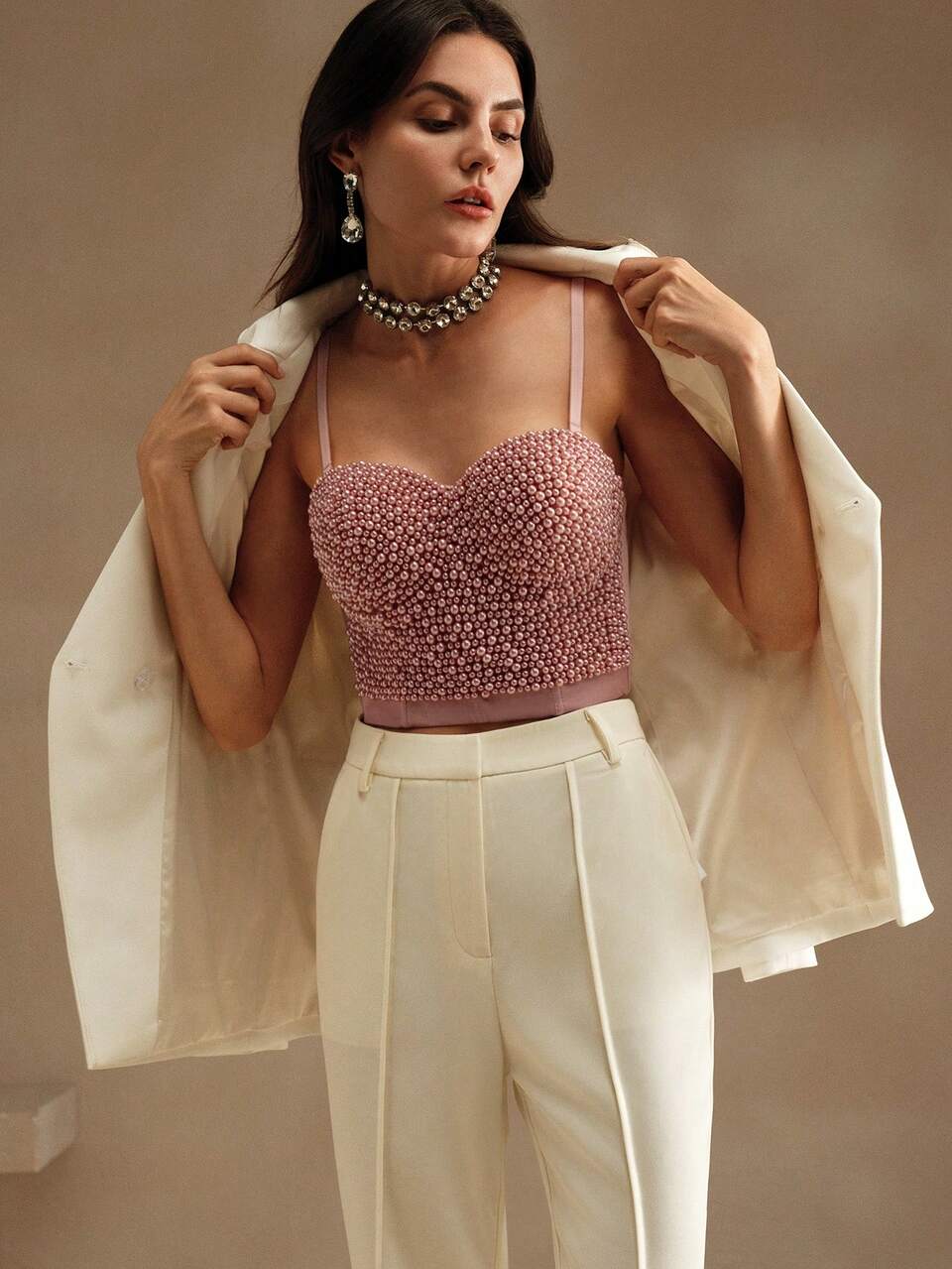Pearl Style Gorgeous Mature Sister Style Can Wear Bra Inside And Outside