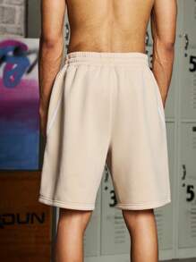 Manfinity Sport Corelite Boyfriend-Stil Herren Shorts mit Taillenbindung und Taschen, lässige Sportshorts, Schul-Jogginghose - Khaki - Übersicht 2