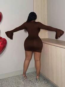 Veslaya 加热情人节红色喇叭袖开胸镂空性感大码紧身连衣裙红色长袖连衣裙 - 棕色 - 查看 2