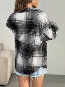 SHEIN EZwear Casual Black And White Plaid Flannel Loose Overshirt Jacket, Autumn & Winter - Black and White - View 2