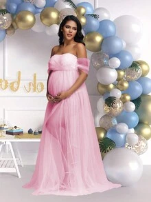 孕婦露肩連身裙，採用蕾絲和網眼布料，適用於拍攝孕照和慶祝嬰兒派對