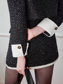 MOTF STUDIO CHAQUETA CON DETALLE DE SOLAPA Y PUÑO EN CONTRASTE