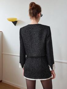 MOTF STUDIO CHAQUETA CON DETALLE DE SOLAPA Y PUÑO EN CONTRASTE