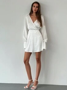 Aloruh Minimalist Commuter White Pique Collared Long Sleeve Puff Sleeve Split Waist Umbrella Hem Mini Dress For Ladies - White - View 4