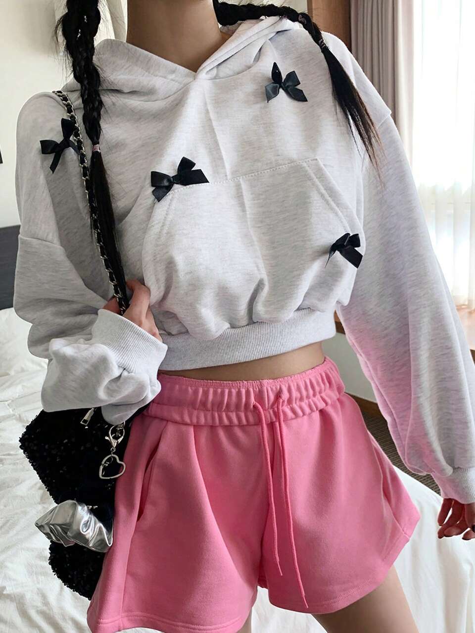 Women's Loose Butterfly Decorated Short Hoodies For Fall Sweatshirt
