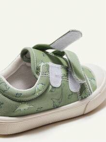 Cozy Pixies Boys' Green Cartoon Dinosaur Design Canvas Low-Cut Fashionable Sneakers(Random Pattern)