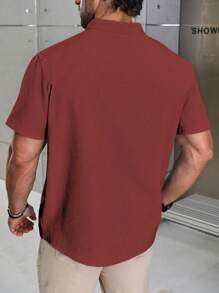 Manfinity Homme Men Plus Size Button Front Pocket Summer Short Sleeve Shirt - Burgundy - View 2