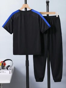 SHEIN 2pcs Tween Boy Contrast Color Casual Sports Letter Graphic Short Sleeve T-Shirt And Jogger Pants Set,Kids - Royal Blue - View 2