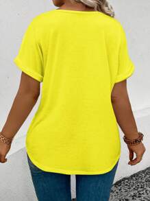 Plus Size Women V-Neck Cuffed Sleeve Casual T-Shirt - Yellow - View 2