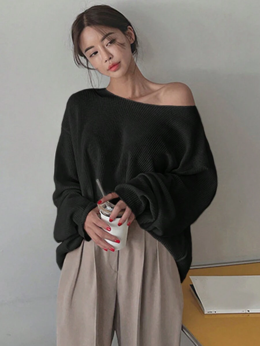 DAZY 女士纯色超大圆领毛衣、长袖上衣、秋季服装、返校服装 - 黑色 - 查看 1