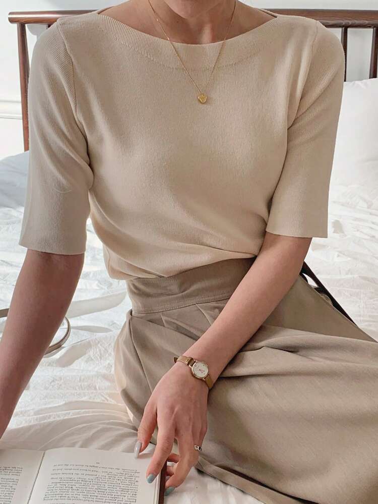 Women's Fitted Elegant Solid Color Knitted Tops