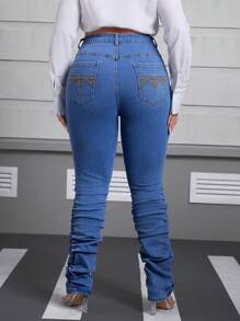 SHEIN Essnce Fashionable Plus Size Slimming Elegant Charming Denim Jeans - Medium Wash - View 2