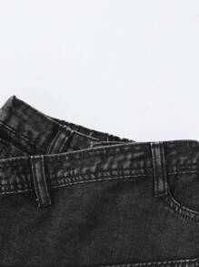 SHEIN Explorewe 年轻女孩 Y2K 街头服饰水洗黑色牛仔短裙，带装饰性覆盖设计