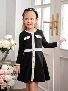 SHEIN Vestido casual ajustado con cuello de equipo y bloques de color tejido para niña joven