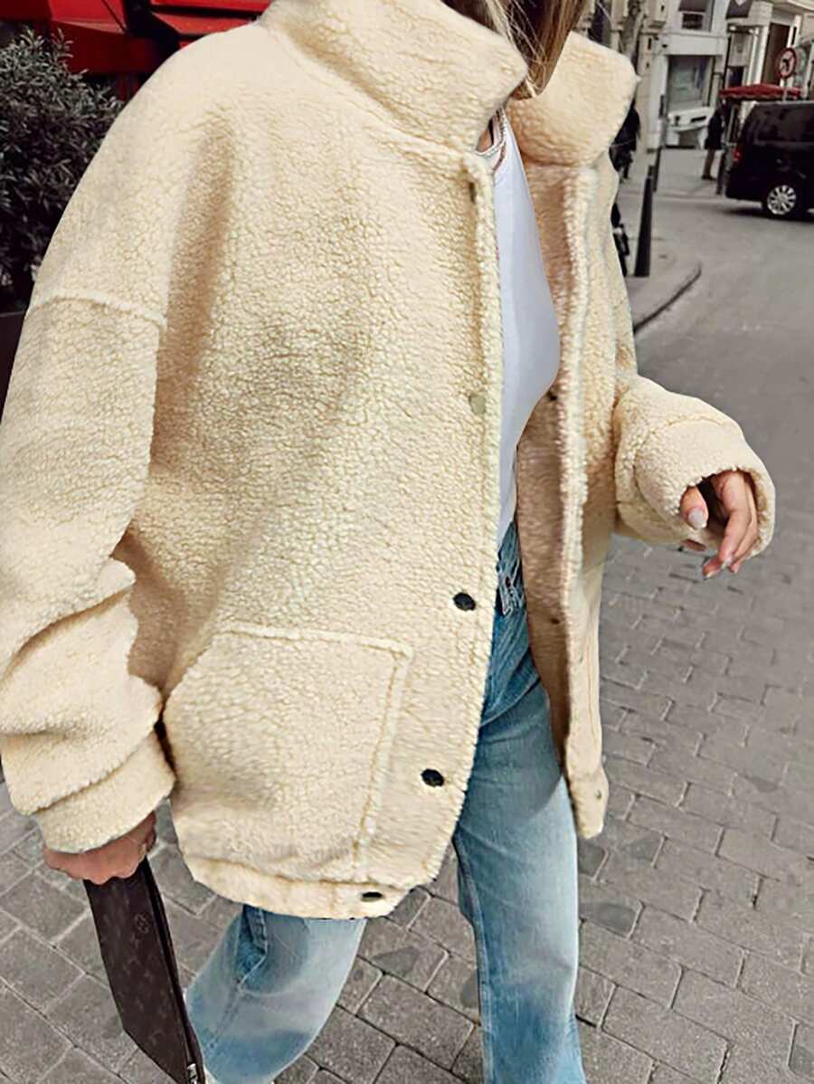 Chiquease 大口袋翻领长袖休闲夹克 - 杏色 - 查看 1