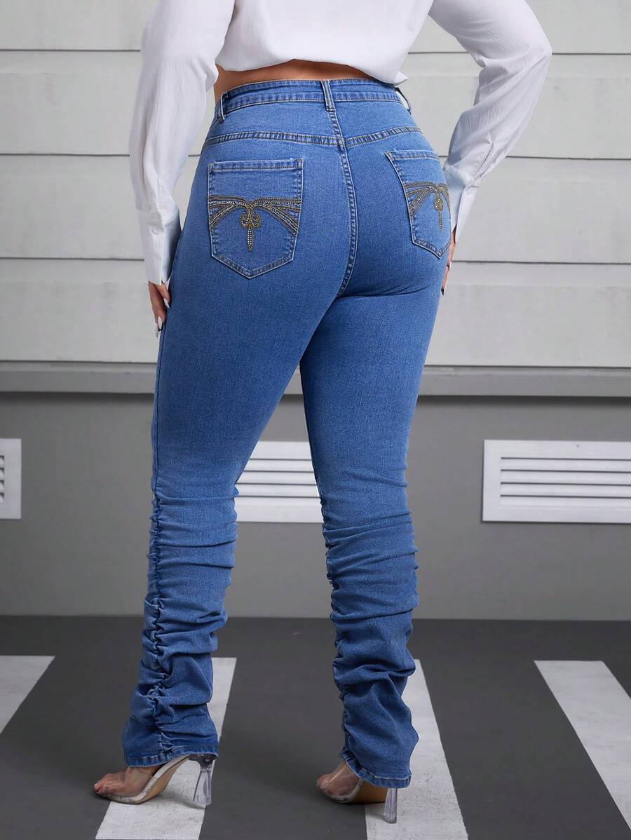 SHEIN Essnce Fashionable Plus Size Slimming Elegant Charming Denim Jeans - Medium Wash - View 1