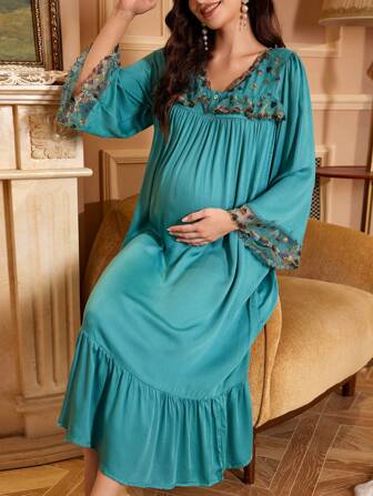 Broderat hjärta Patchwork Lös långärmad gravidnattlinne