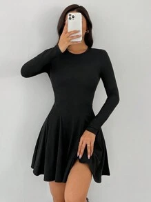 SHEIN PETITE 纯色 Pit Horn 短款连衣裙