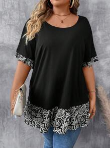 SHEIN CURVE+ Camiseta casual de manga corta con cuello redondo, talla grande para mujer con estampado floral de verano y remiendos