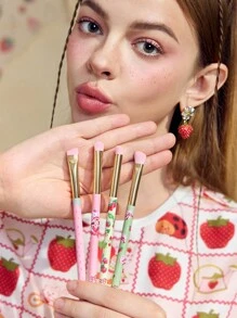 Strawberry Shortcake X SHEIN 4 Pcs/Set Cartoon Character & Strawberry & Lace Design Eye Makeup Brushes,Gift Ideas, Summer / Spring