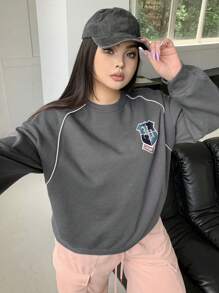 Dazy Petite Plus Moletom Solto com Decote Careca, Bordado, Bloco de Cores em Cor Sólida, Plus Size, Roupas de Outono - Cinza - Visão 8