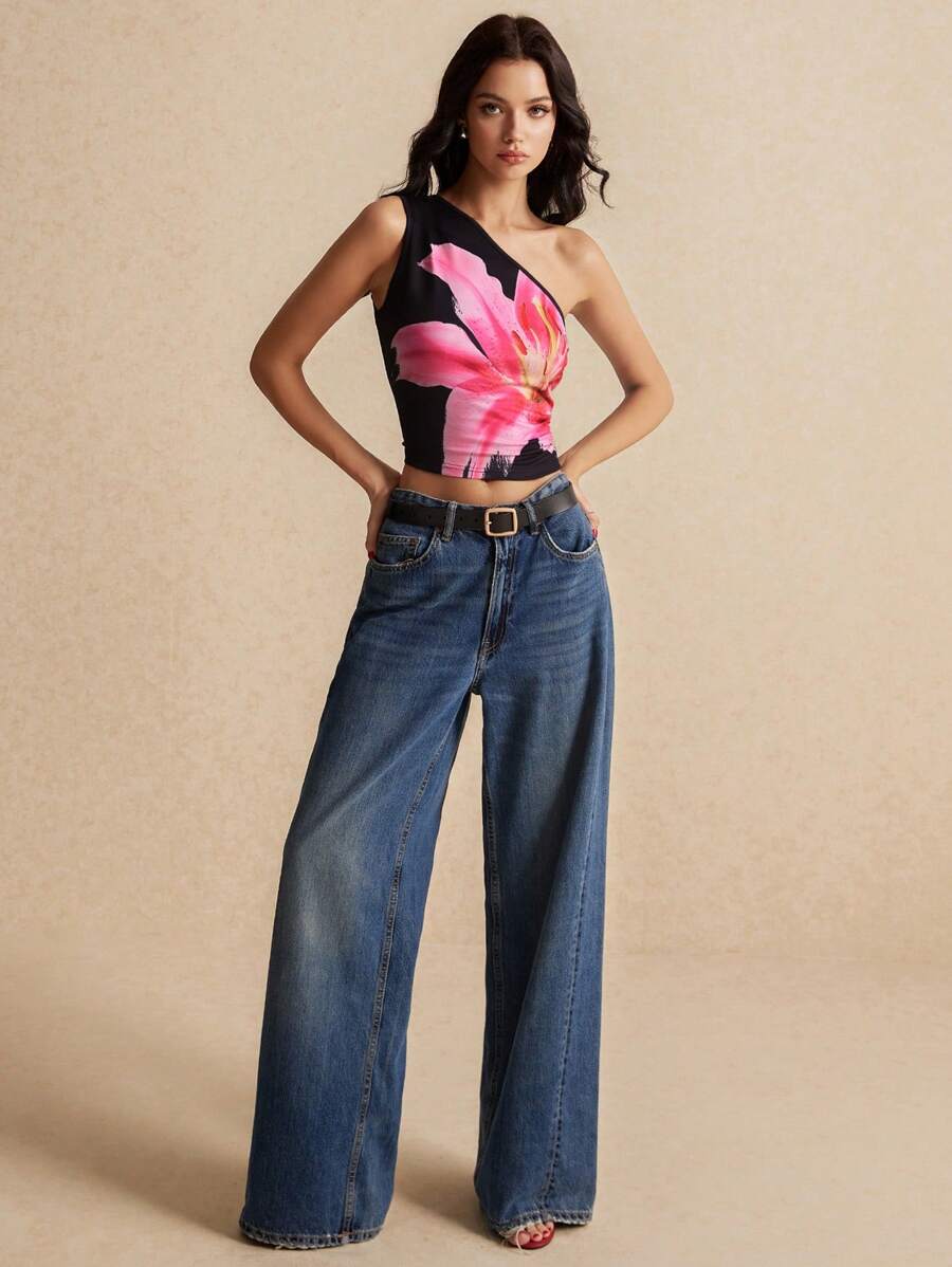 Poéselle 秋季粉色印花宽松肩部不对称荷叶边女式黑色上衣，外出装，不对称上衣，花卉衬衫。 - 黑色 - 查看 1