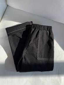 SHEIN 1入組年輕男孩休閒寬鬆直筒編織褲，採用純色簡潔款式，街頭風格