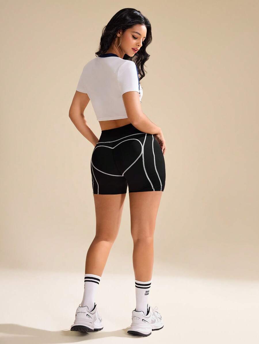 Easithlete Quần short thể thao đơn giản in hàng ngày cho nữ - màu đen - Xem 1