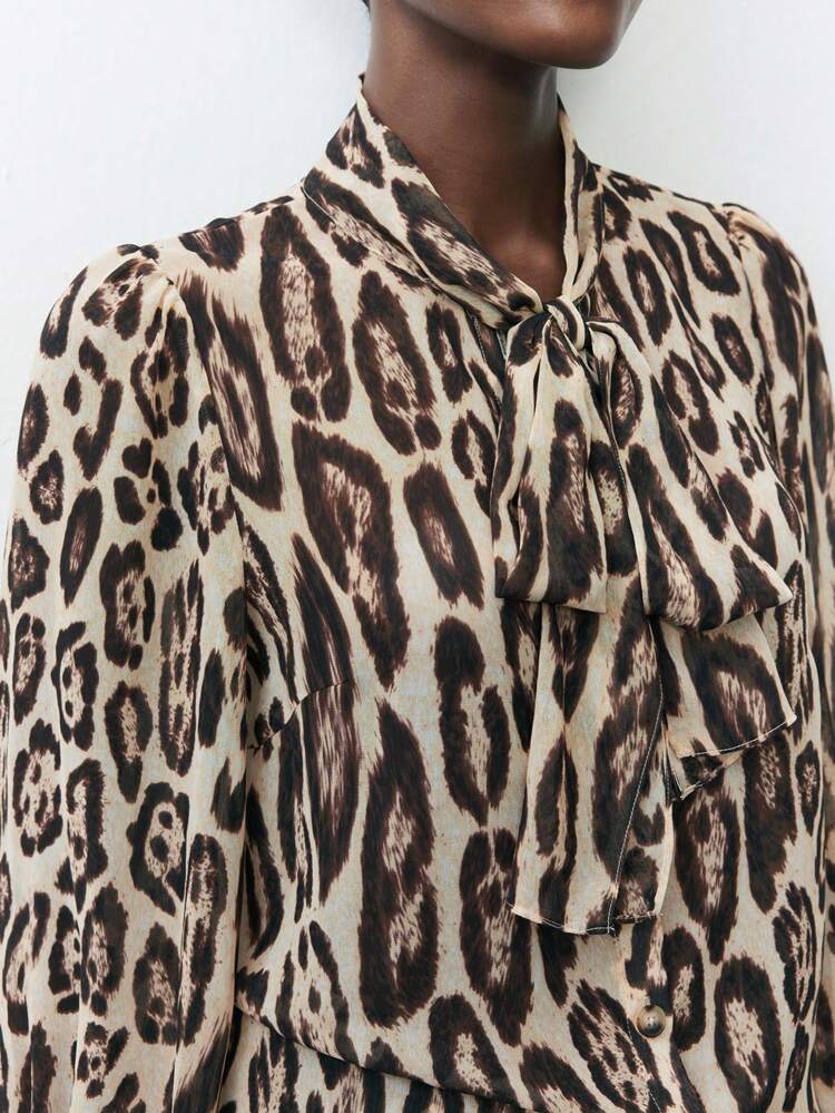 SHEIN Maija Women's Brown Leopard Print Chic Urban All-Season Versatile Animal Print Lace-Up Collar Long Sleeve Blouse, Vacation, Business Casual, Western Style Apparel, Cheetah Print, Ladies Top