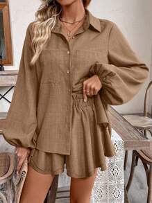 Breezaya 2 piezas Conjunto casual de blusa de manga larga con botones y bolsillos en unicolor, y shorts con cintura tipo paper bag para mujer