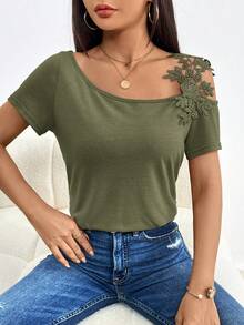 SHEIN Clasi Áo thun nữ tay ngắn cổ bẻ họa tiết ren hoa đơn giản màu trơn sang trọng - xanh quân đội - Xem 5