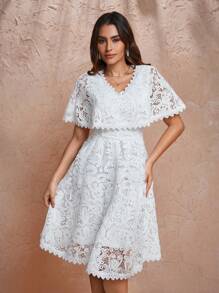 H&A 设计师白色 V 领分层荷叶边下摆花边蕾丝优雅连衣裙，适合节日、派对、新年前夜、情人节、生日服装、春季、节日 - 白色 - 查看 3