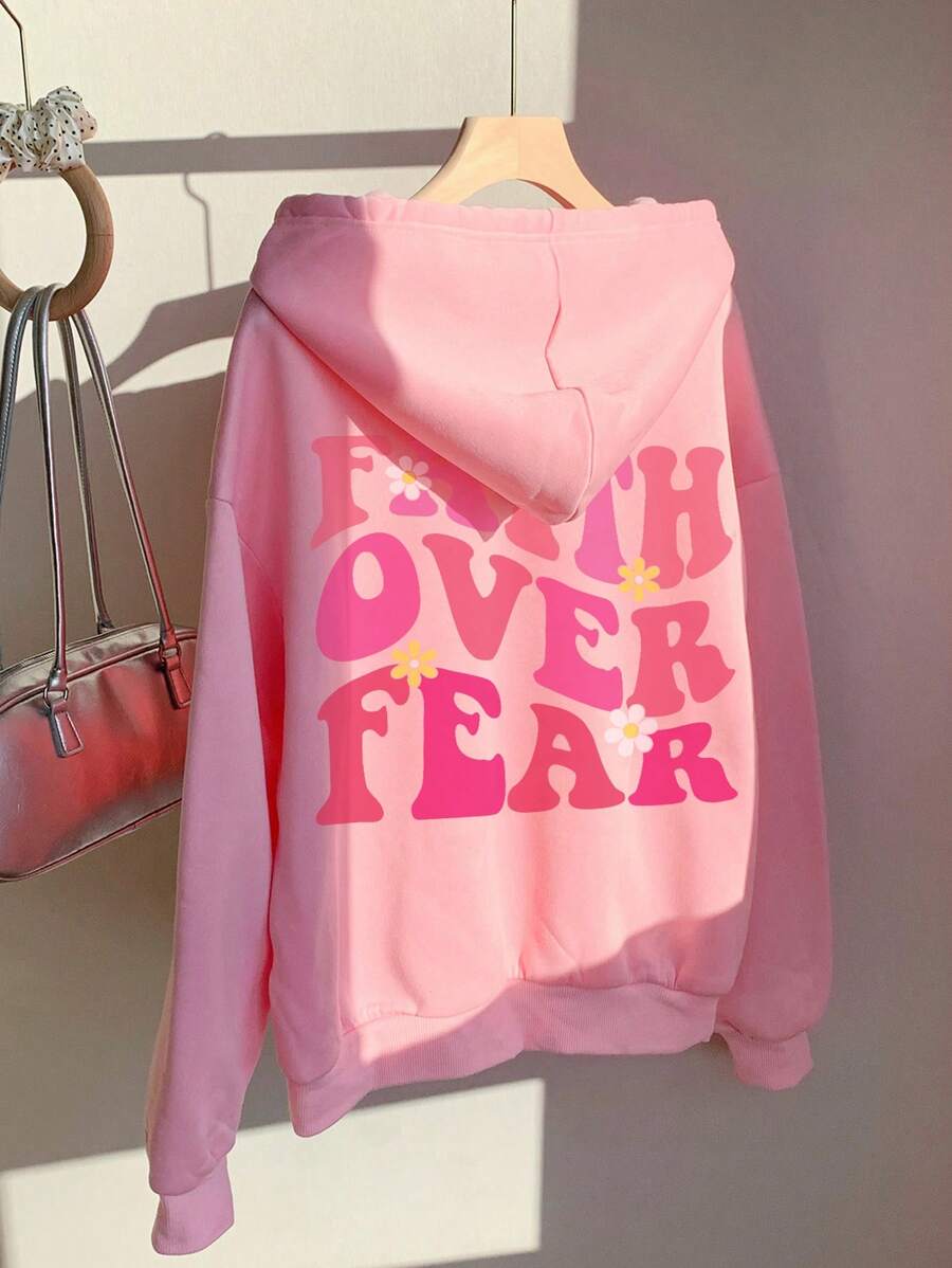 SHEIN 适合青少年女孩的休闲宽松简约“信仰战胜恐惧”字母图案卫衣，秋冬季款 - 粉色 - 查看 1