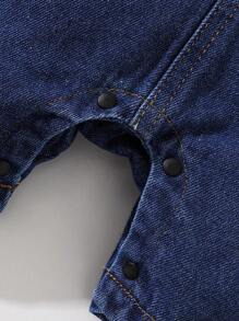 SHEIN Playful Pals Baby Boy Cartoon Bear Pocket Decor Casual Bib Shorts, Summer