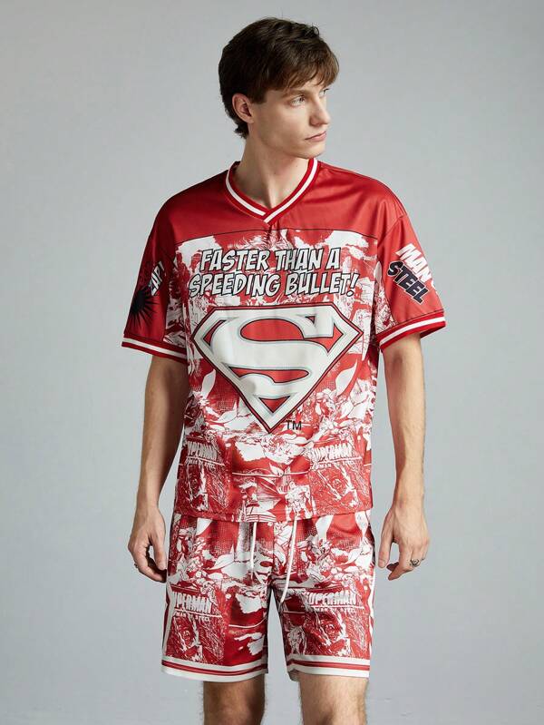 ROMWE MEN SUPERMAN X ROMWE Set 2 bucăți pentru bărbați, sport casual, eroi din anime, cu imprimeu grafic, cu decolteu în V, set de tricou și pantaloni scurți, primăvară/vară