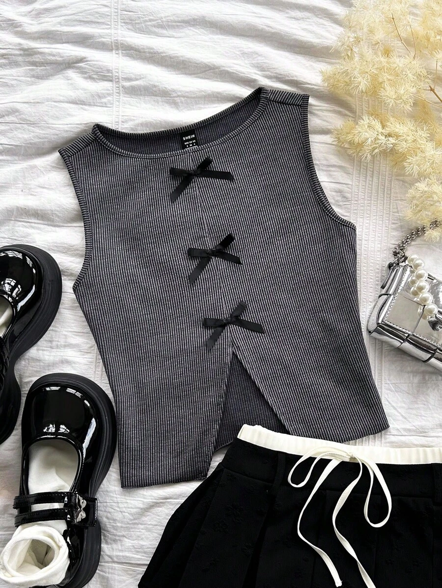 Soleia Damen Lässig Urlaubs-Jacquard Vintage zerrissenes graues gestreiftes Gewebe mit Front- und mittleren Schlitzen, Schleife verziertes Trägertop