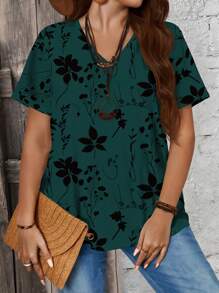 Plus Size Women Green Floral Pattern V-Neck Casual Tee In Summer, For Thanksgiving - Dark Green - View 6